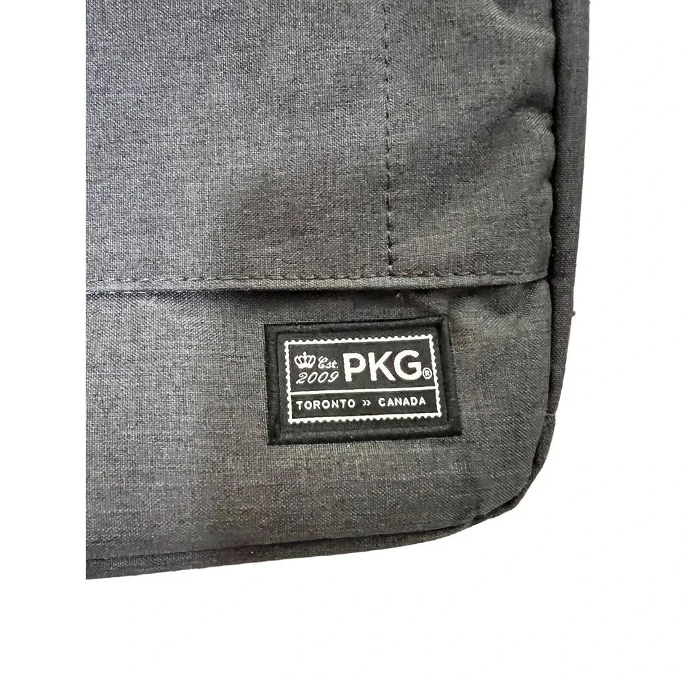 PKG Richmond 10L Messenger Bag‎ Dark Gray